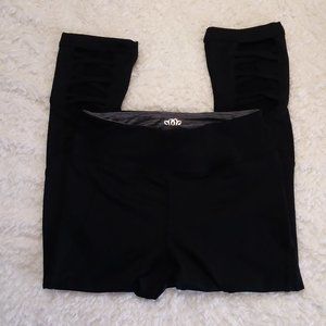 inMOTION Black Yoga Capri Leggings Size Small